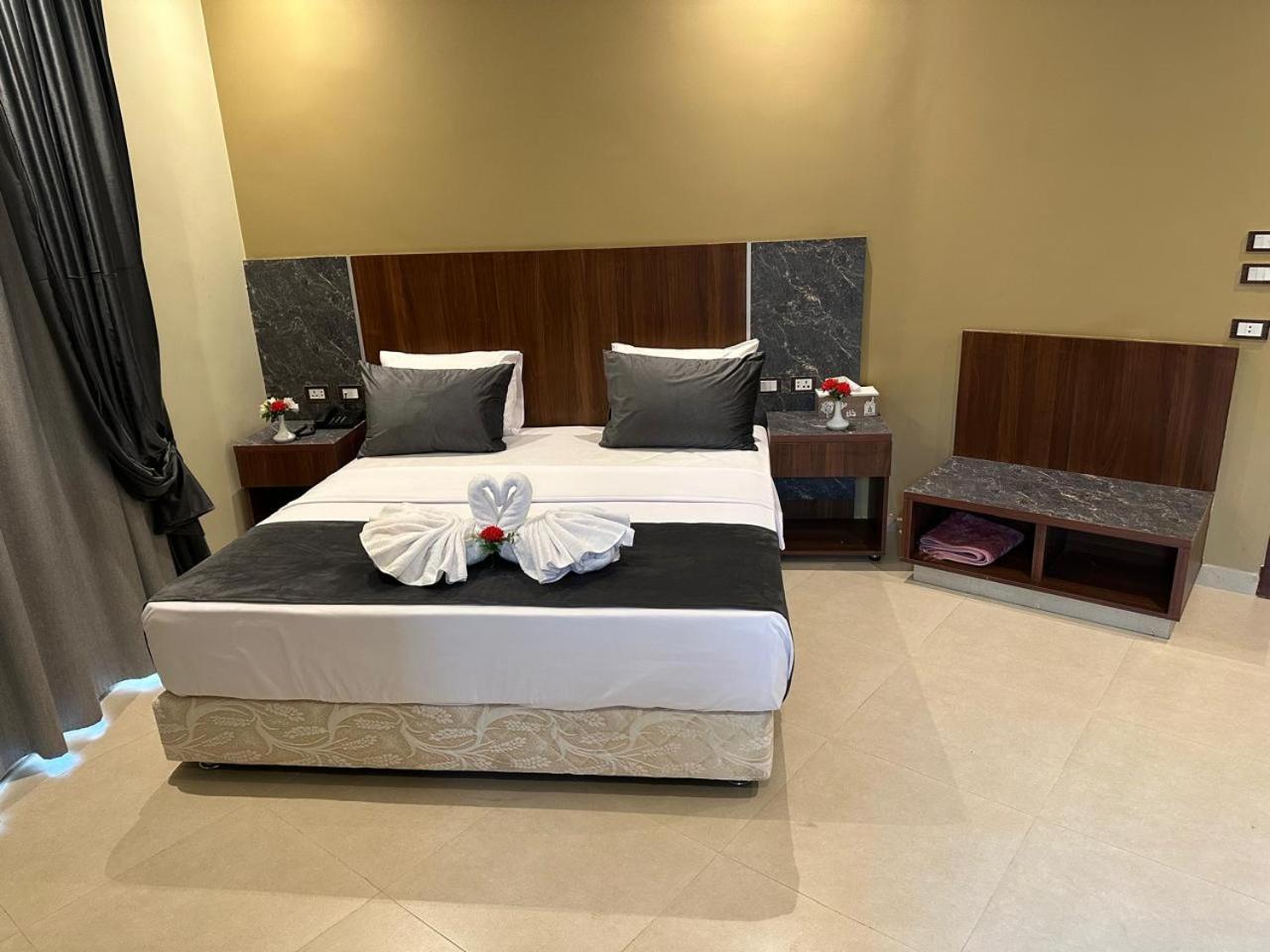 Sama Hotel Kairo Bagian luar foto
